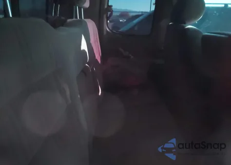 2000 Toyota Tundra Ltd V8 from USA, damaged, VIN 5TBBT4810YS032095